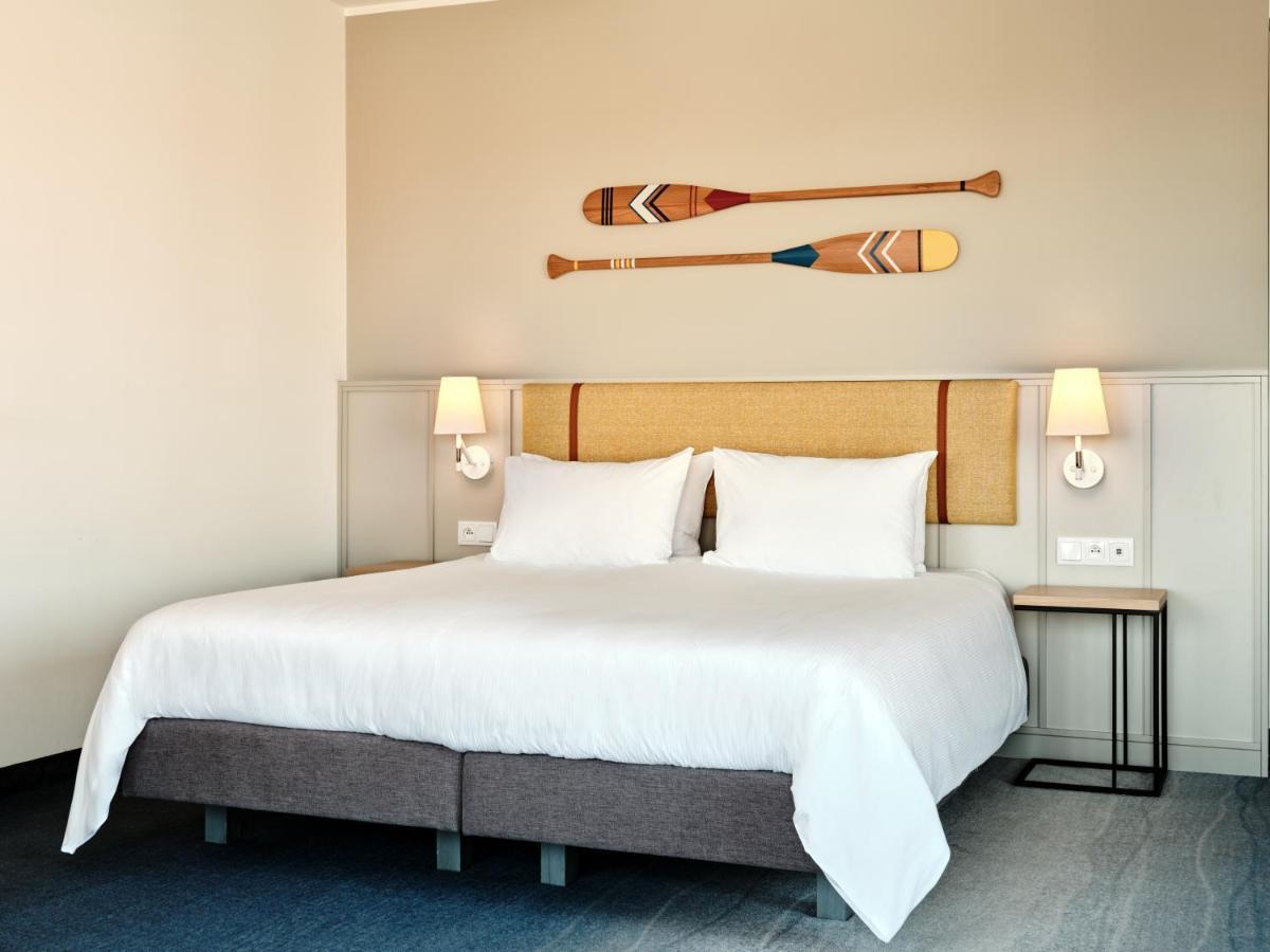 - Centre By Ihg