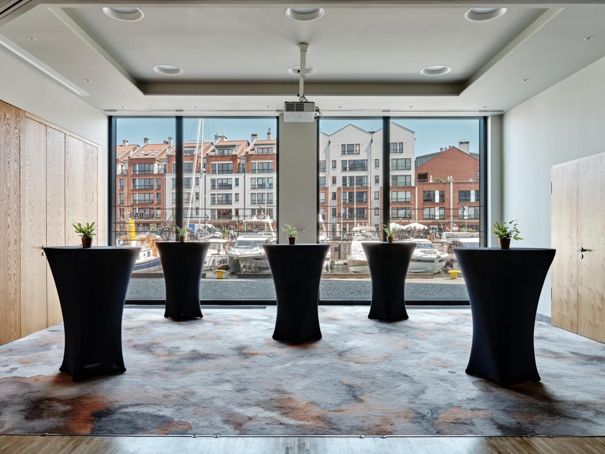 - Centre By Ihg Hotel 4*
