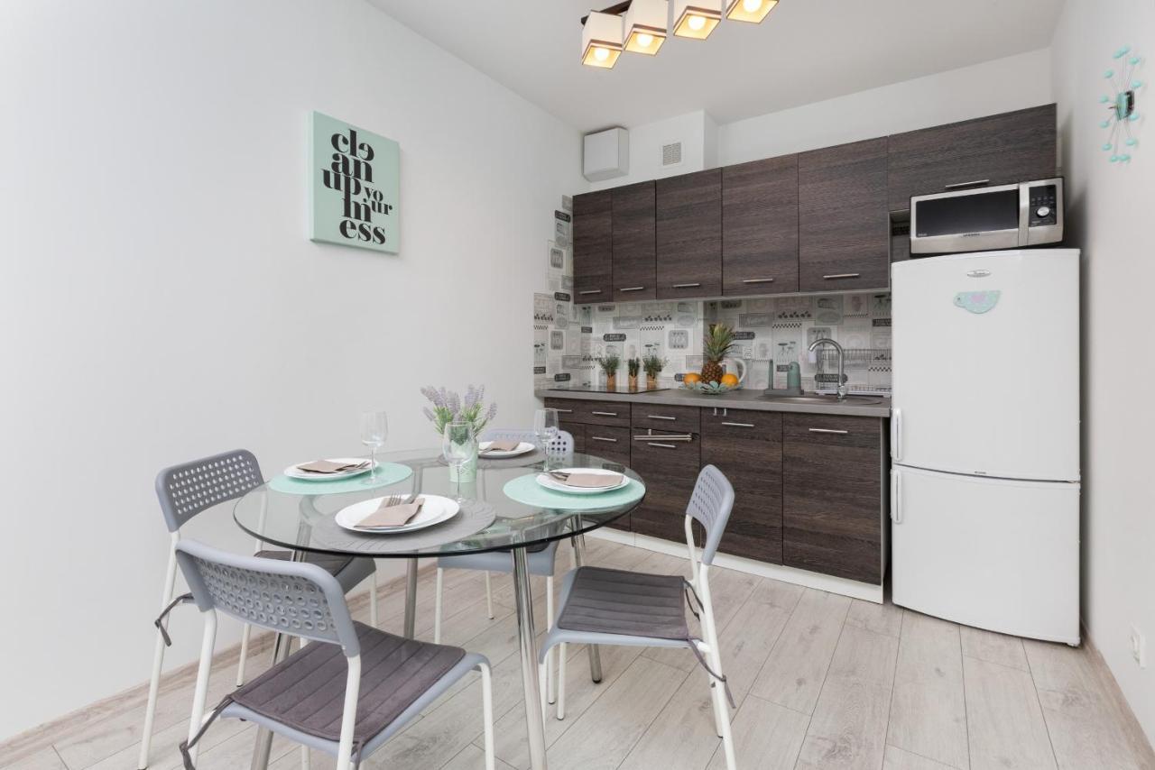 Turzycowa In By Renters Apartament