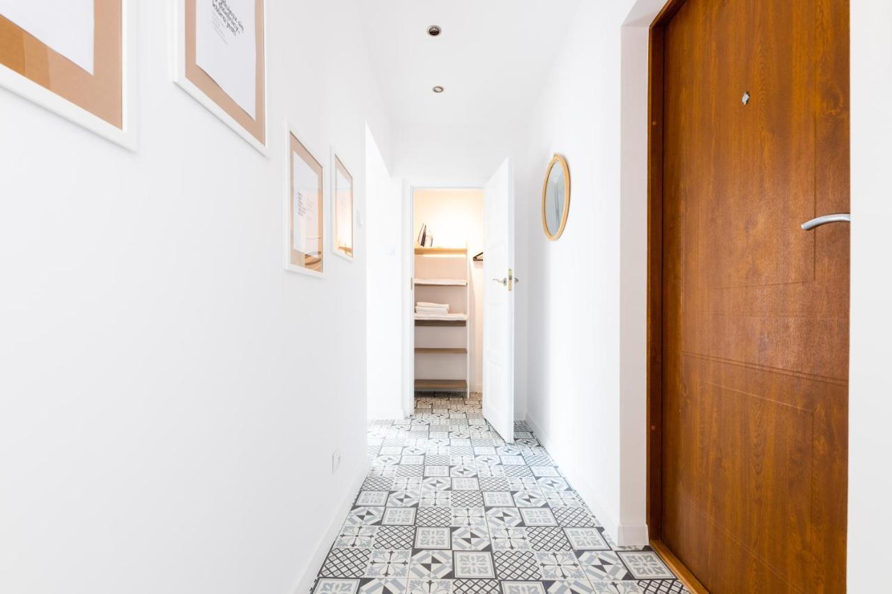 Apartment Seaside Modern