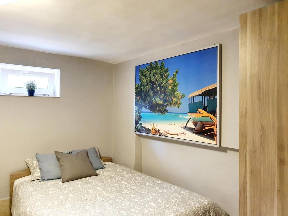 Brezno Apartment *