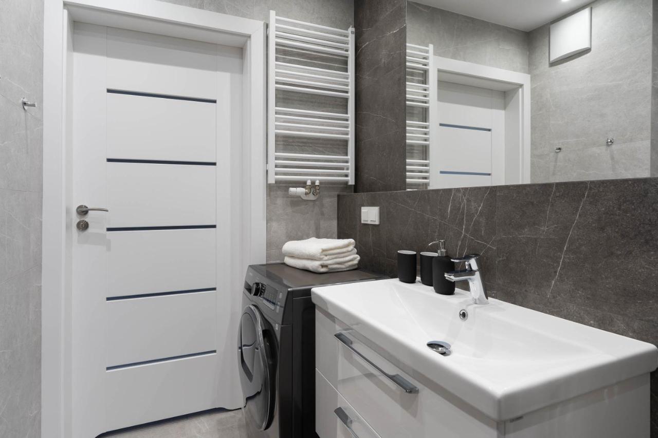 Apartment Ina Rent - Przystan Letnica