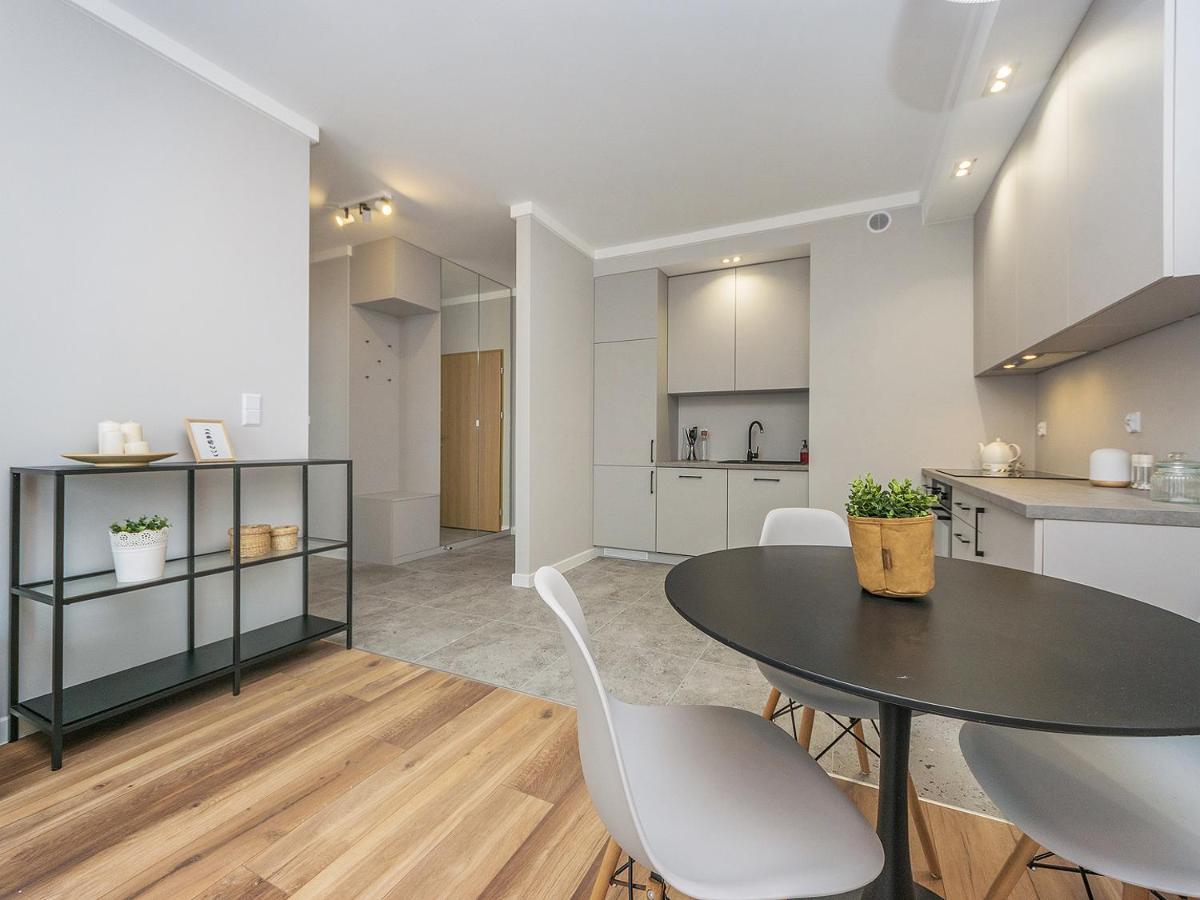 Glow Apartments, Bastion Walowa Stare