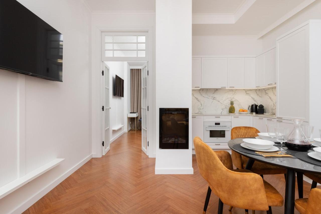 Stylish & Trendy Browar Gdanski By Renters *