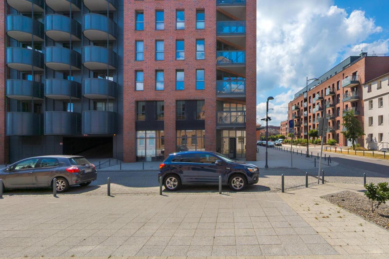 Stylish & Trendy Browar Gdanski By Renters