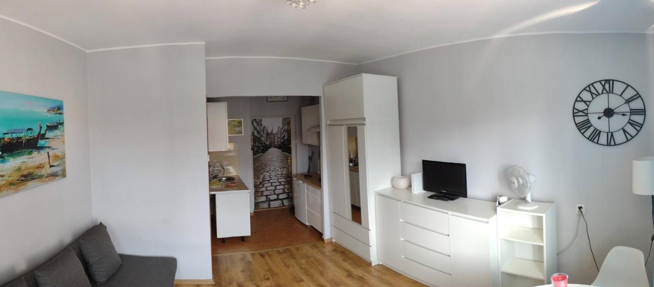 Apartment Sunny Studio