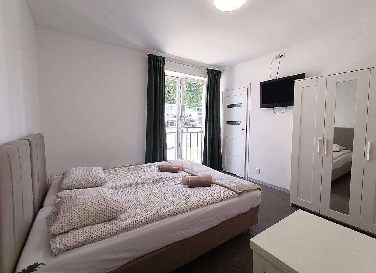 Firstroom Guest house *