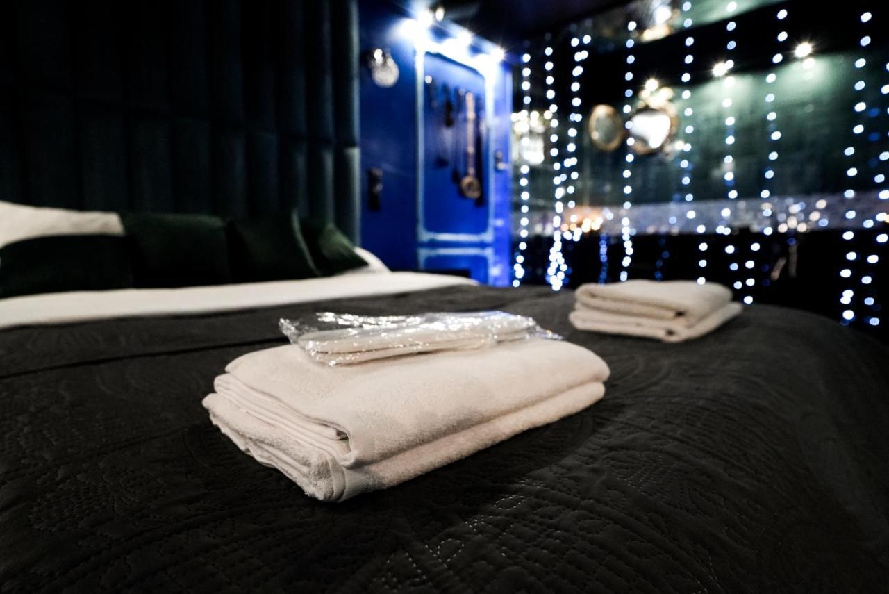 Grey Aqua Secret Apartment Gdansk
