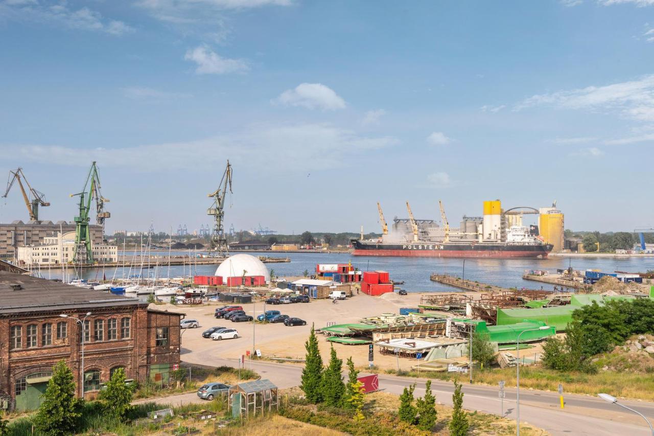 Doki Living & Foodhall By Downtown * Gdansk