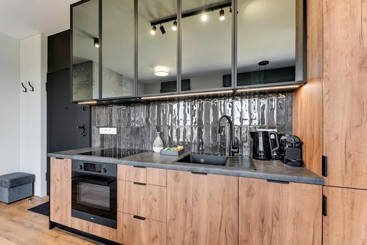 Apartment Doki Living & Foodhall By Downtown Gdansk