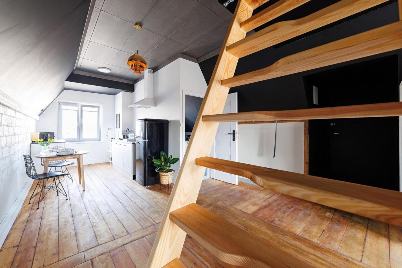 Attic Prostywynajem Stare * Gdansk