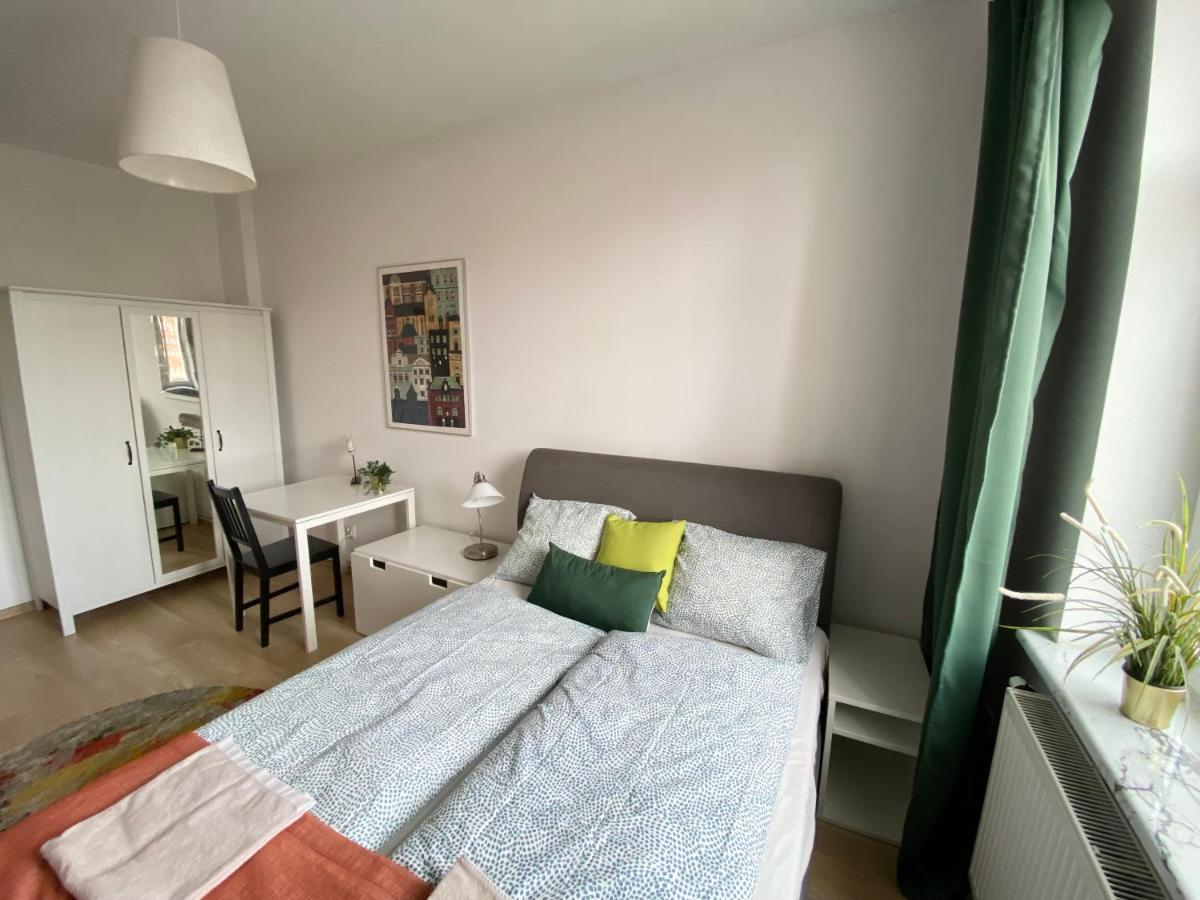 Hello Amazing River View 4 Bedrooms & Balcony
