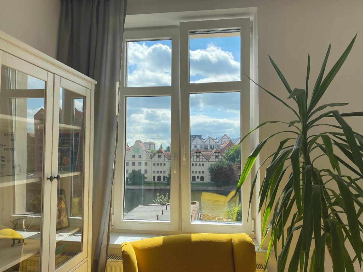Hello Amazing River View 4 Bedrooms & Balcony * Gdansk