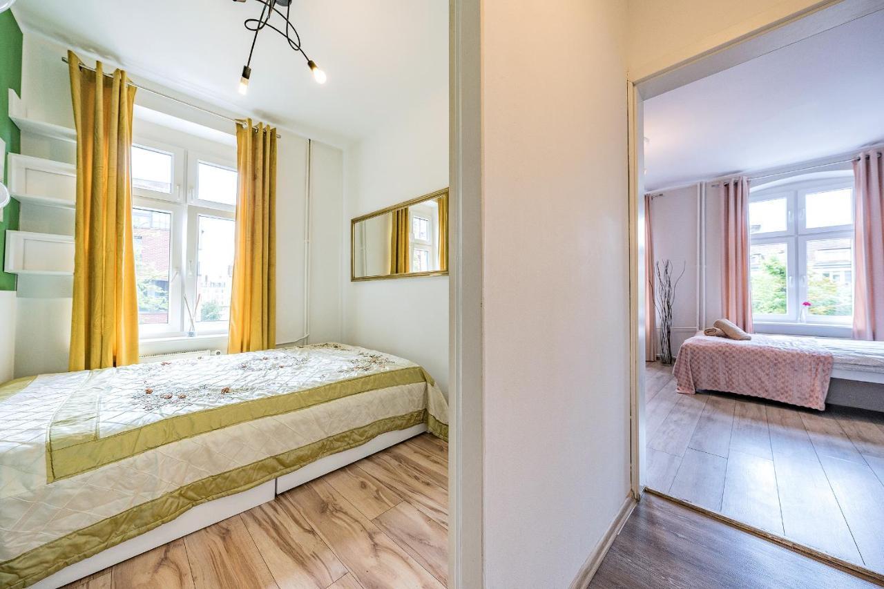 Przytulny Z 2 Sypialniami Na Starym Miescie/ 2bedrooms Old Town *