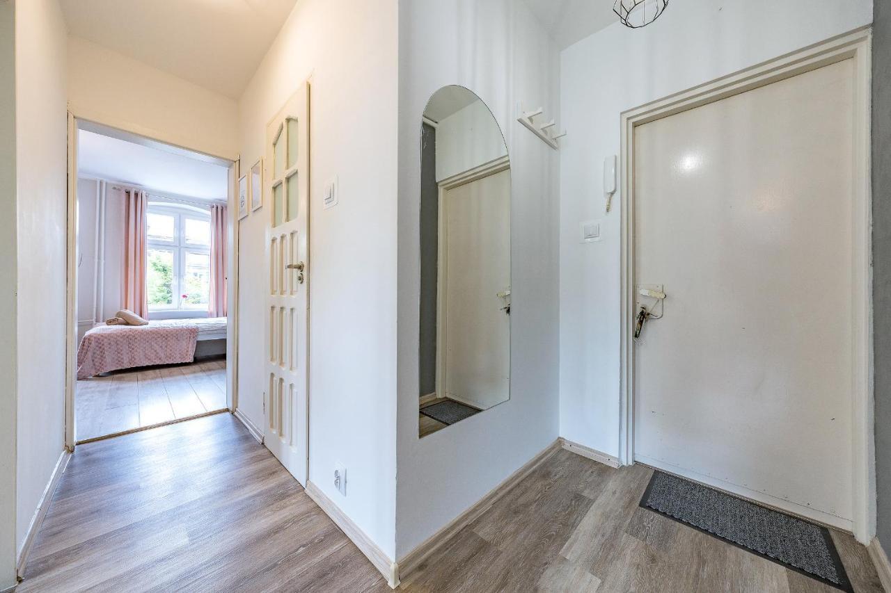 Przytulny Z 2 Sypialniami Na Starym Miescie/ 2bedrooms Old Town Leilighet Gdańsk