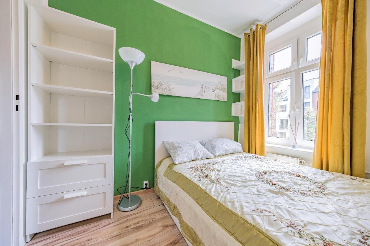 Przytulny Z 2 Sypialniami Na Starym Miescie/ 2bedrooms Old Town Apartamento Gdańsk