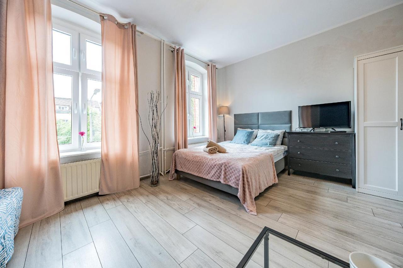 Apartamento Przytulny Z 2 Sypialniami Na Starym Miescie/ 2bedrooms Old Town