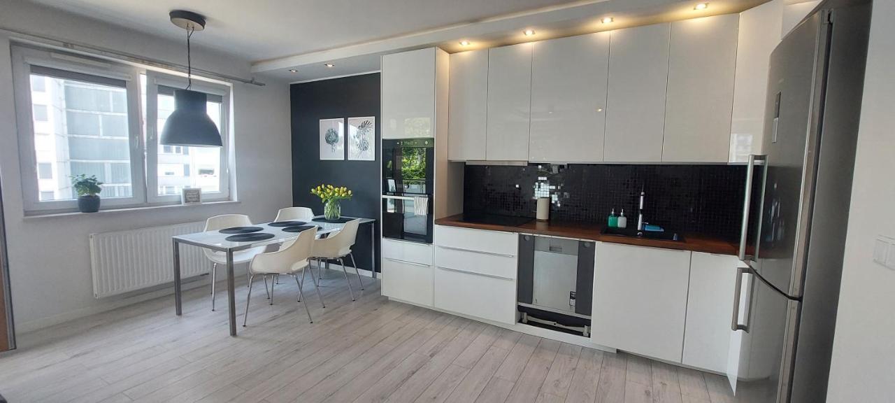 Huoneisto Apartament Przymorze