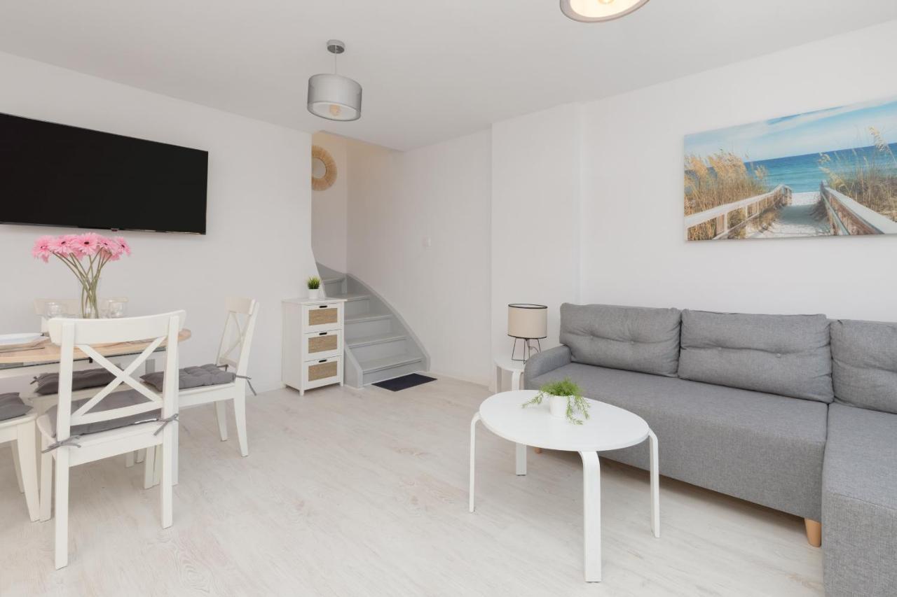 Apartment Family Niska 1,9 Km To Stogi Beach By Renters Gdansk
