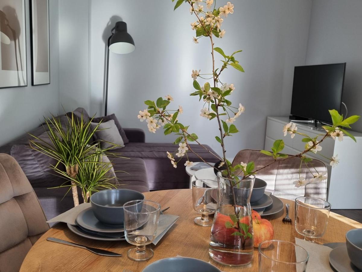 2 Pokoje, Blisko Morza, Ogrodek, Garaz, Kameralne Apartament *