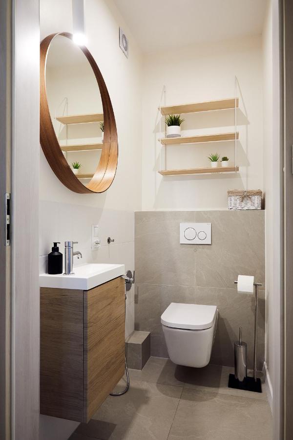Jelitkowski Dwor Park Reagana Apartment *
