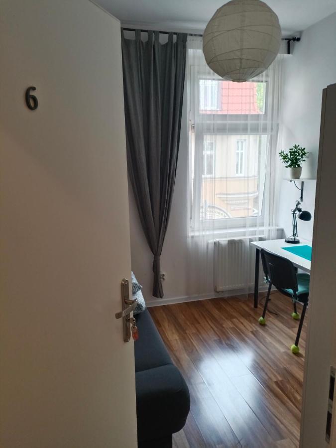 Hostel Przytulne Pokoje Mickiewicza 47 *