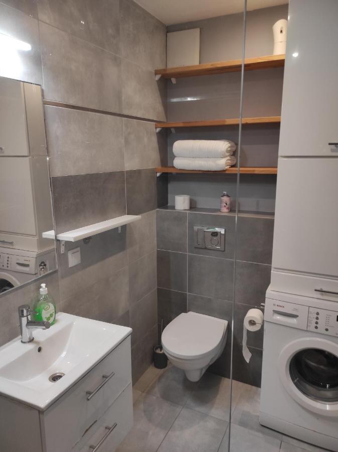 Huoneisto Mieszkanie Na Bulwarach Na Wylacznosc 40m2