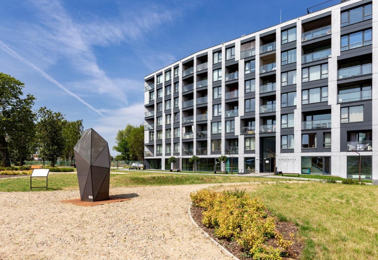 Apartment Chlebova - Riverside View Terrace, Free Parking, Gym & Kidsplay By Downtown *