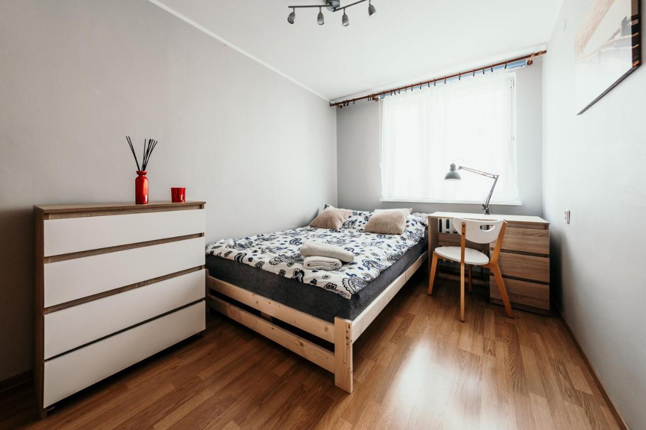 Spacious 3 Bedroom Apartament Near Olivia Business Center Apartment