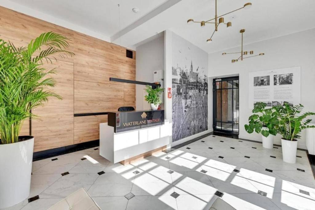 Huoneisto Black Star Loft By Downtown Gdańsk