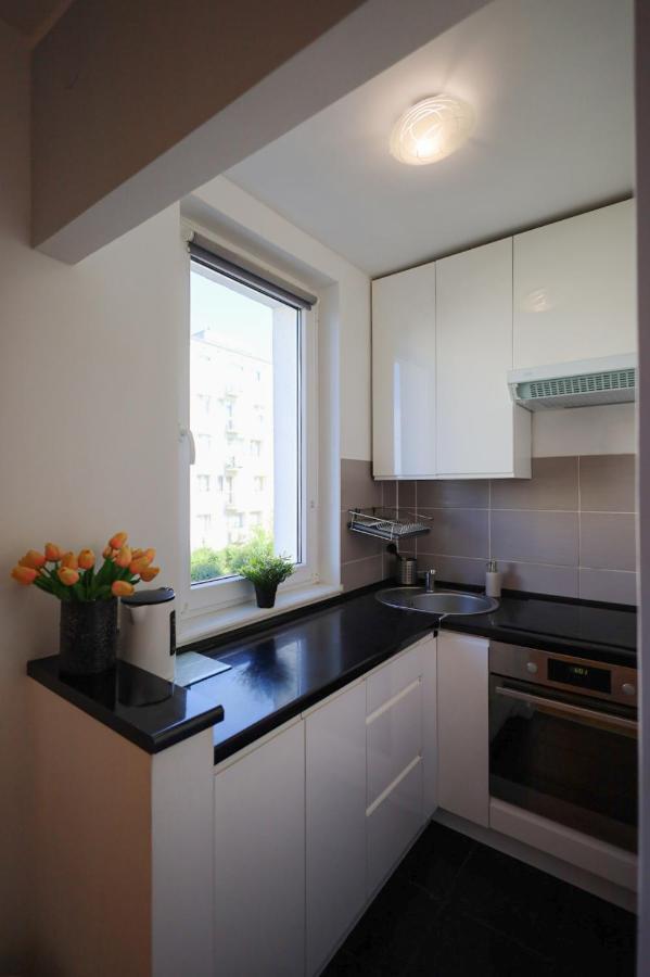 Glow Apartments, Ergo Arena