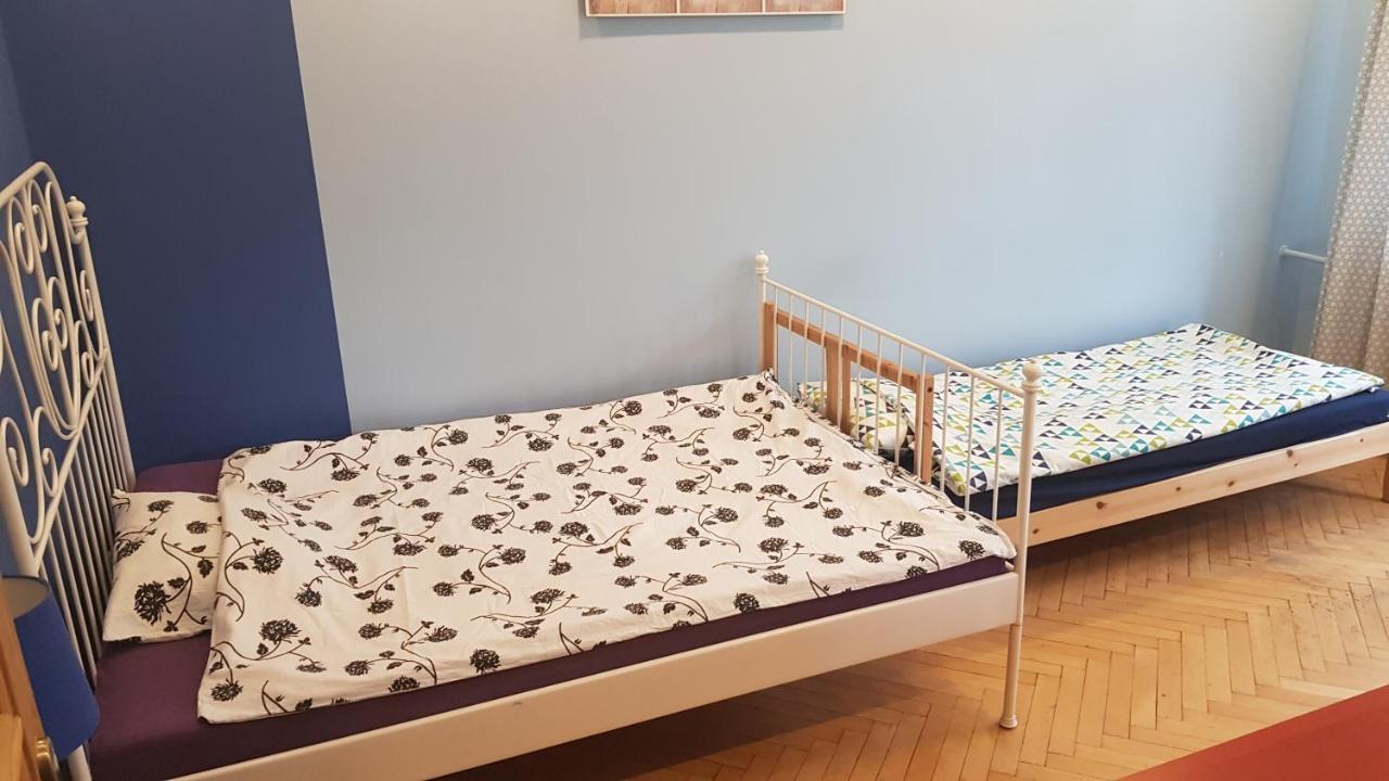 Studiospanie Kapitana Z Balkonem Na Parterze