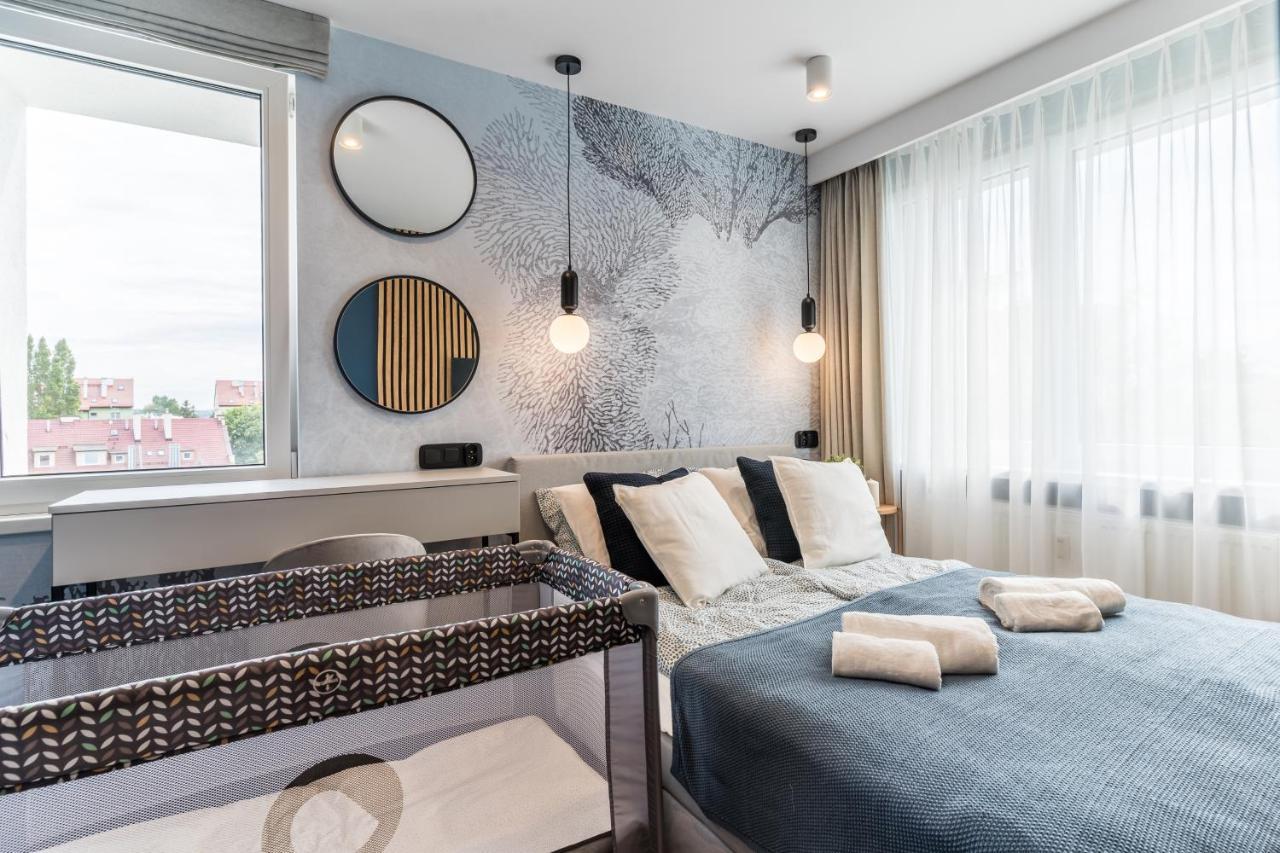 Golden Seaside By Aparo - Plaza 200m, 2 Lazienki, 2 Sypialnie Oraz Salon, 3 Tv, Balkon, Lozeczko Apartment *
