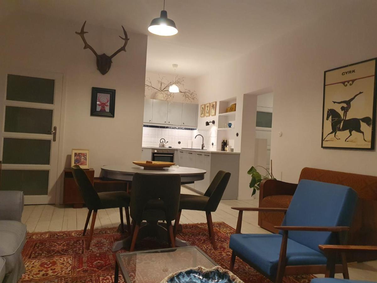 Apartment Art Dluga *