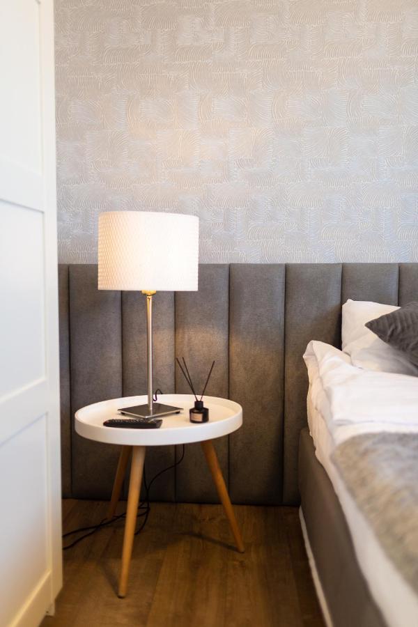 Moon Aparthotel *