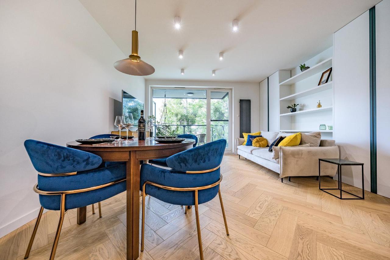 Apartment Hello Chmielna With Private Parking And Balcony *