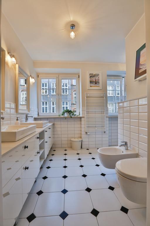 Apartament Bursztynowy Mariacka Old Town Apartment Gdansk