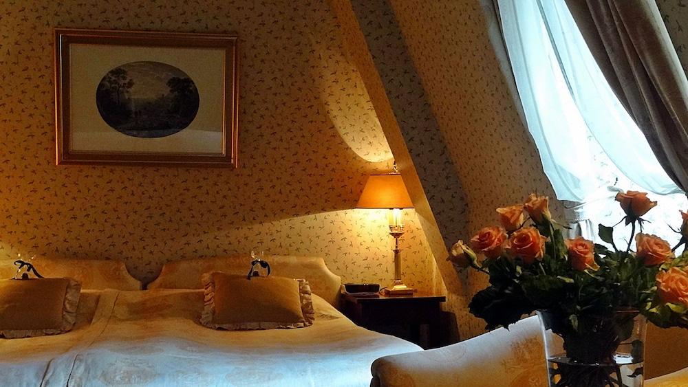 Hotel Podewils Old Town