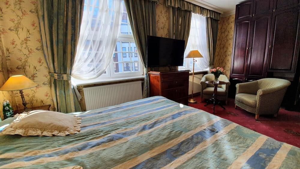 Podewils Old Town 5* Gdansk