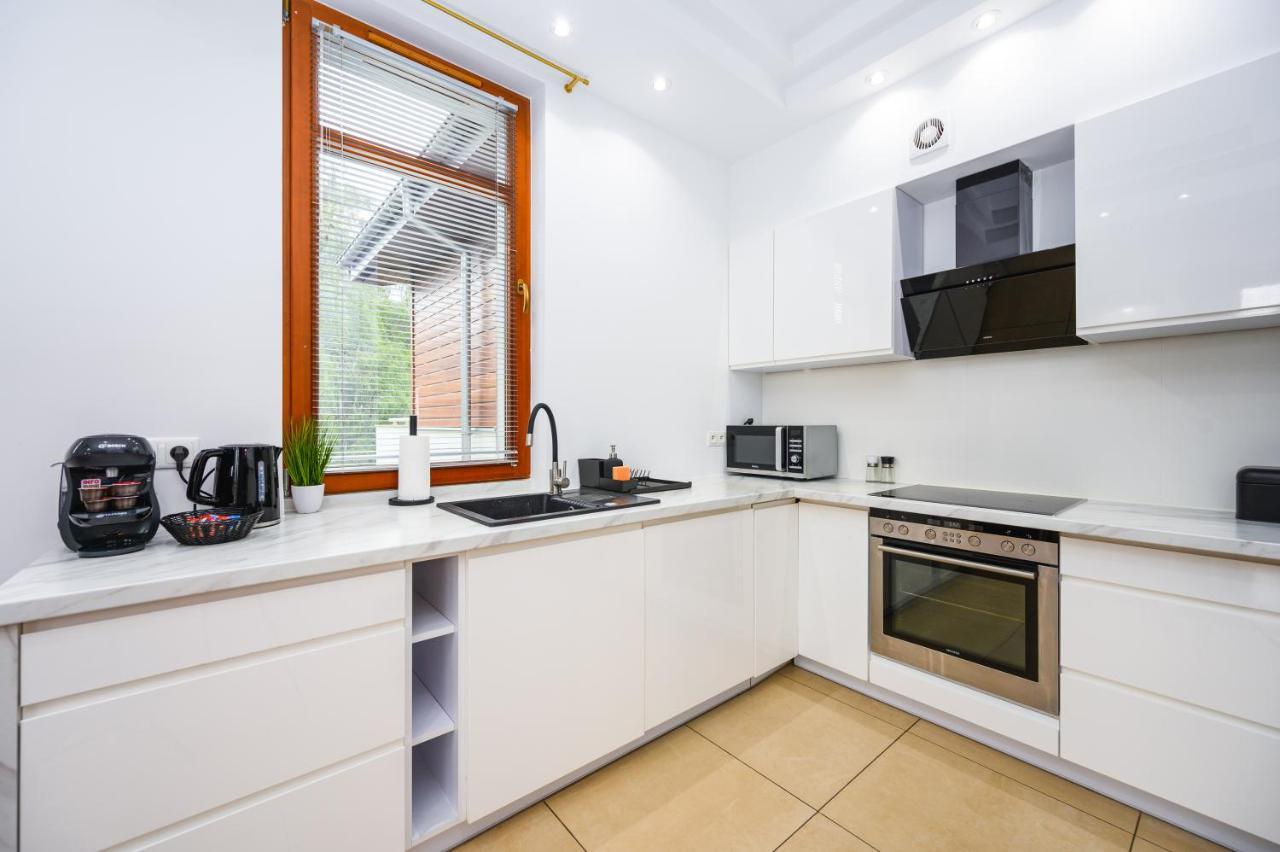 Apartment White Sea - Neptun Park By Oneapartments *