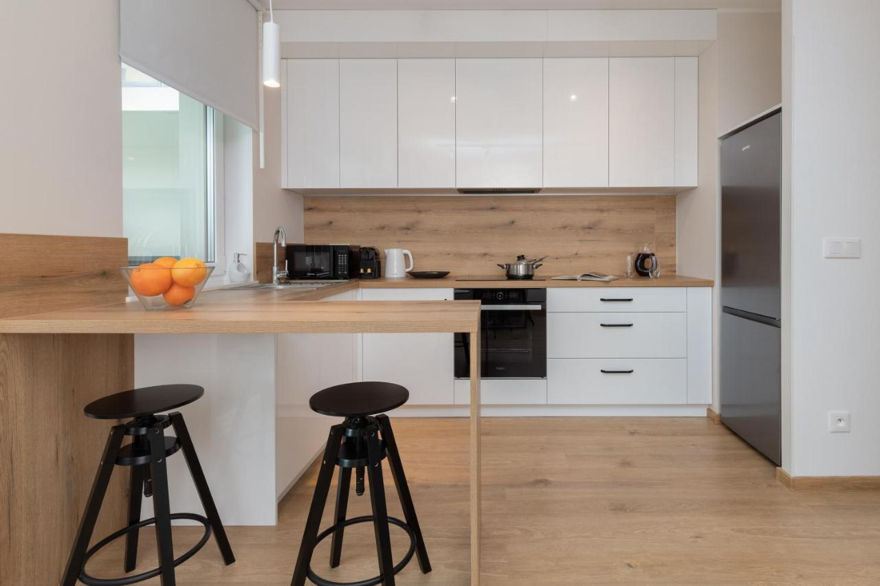 Bright & Stylish With Balcony 1,5 Km To Main By Renters Apartment Danzig