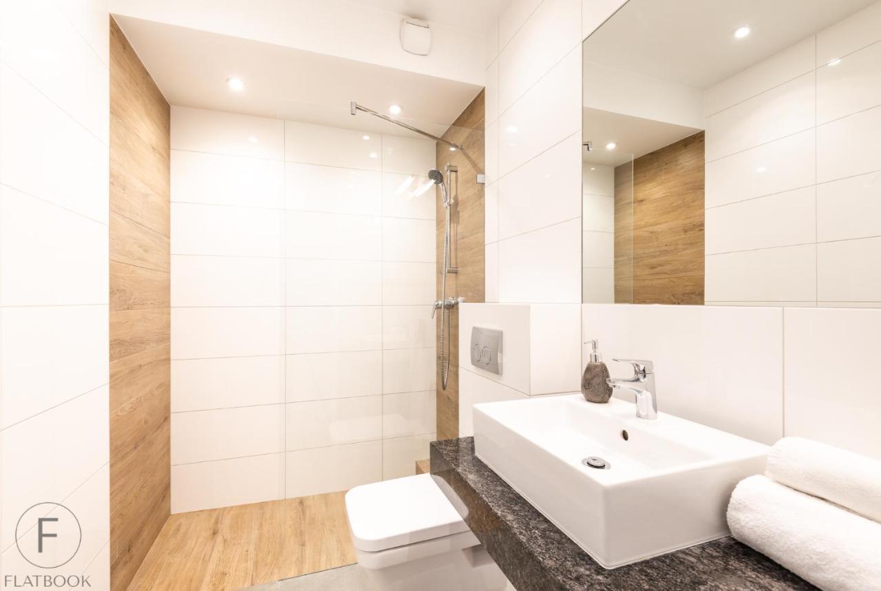 Center Jaglana 6a With Parking Apartment Gdansk