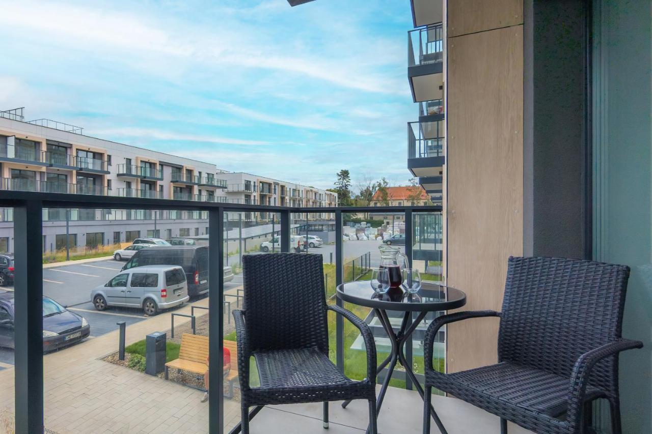 Apartment Starowiejska With Balcony & Parking Next To Arena Stadium By Renters *