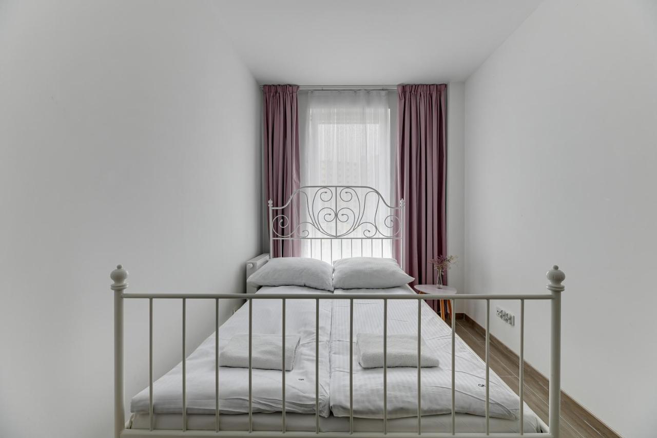 4 Oceany By Grand *
