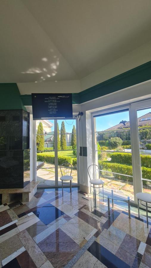 Hotel apartamentowy Dworek Krolewski Malgorzata