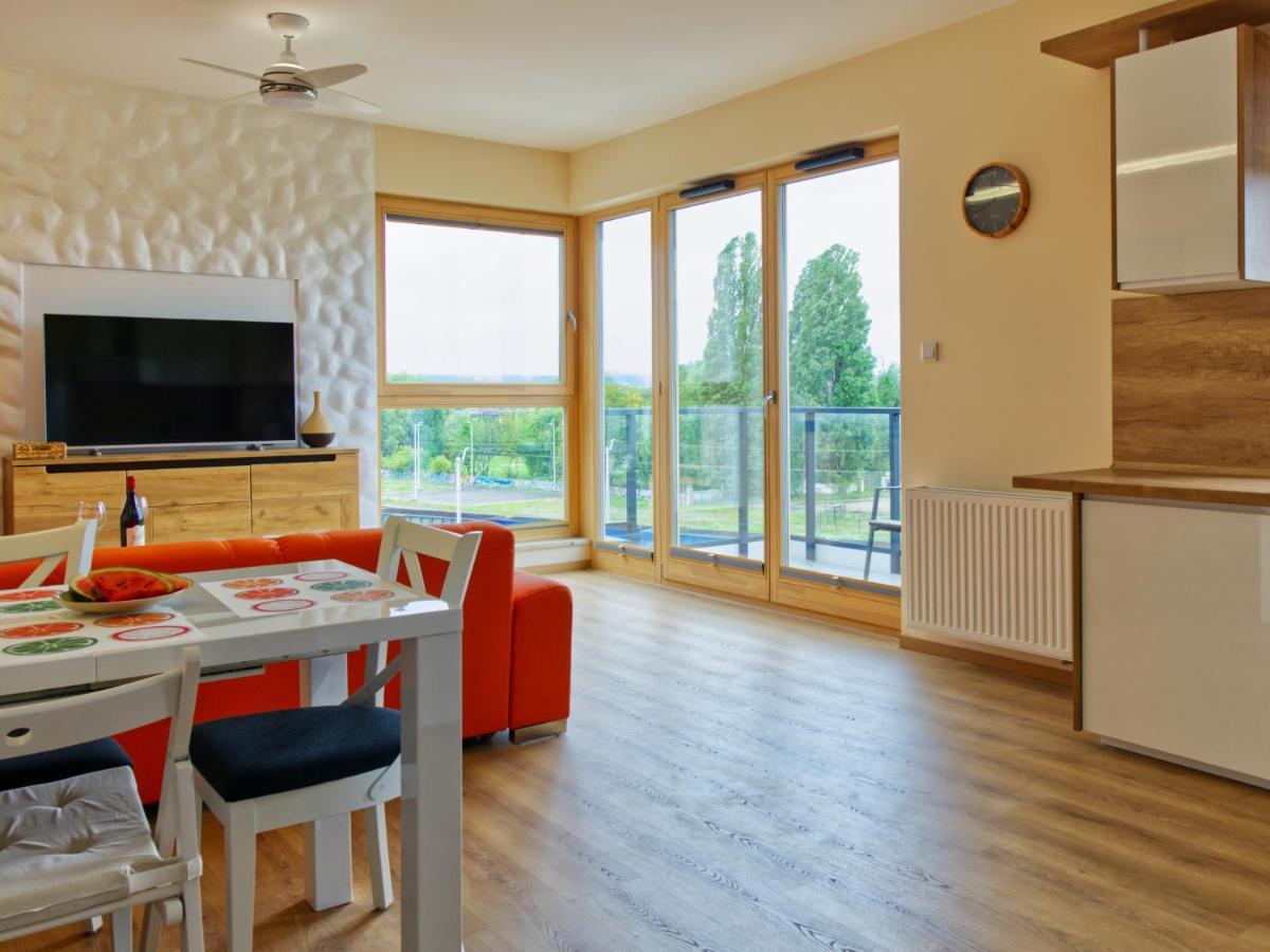 Lägenhet Apartament Kremowy Nad Morzem *
