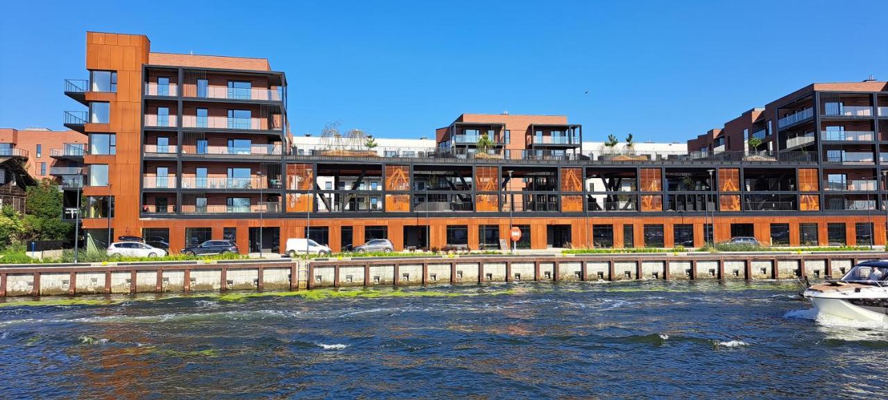 No 235 Apartment *