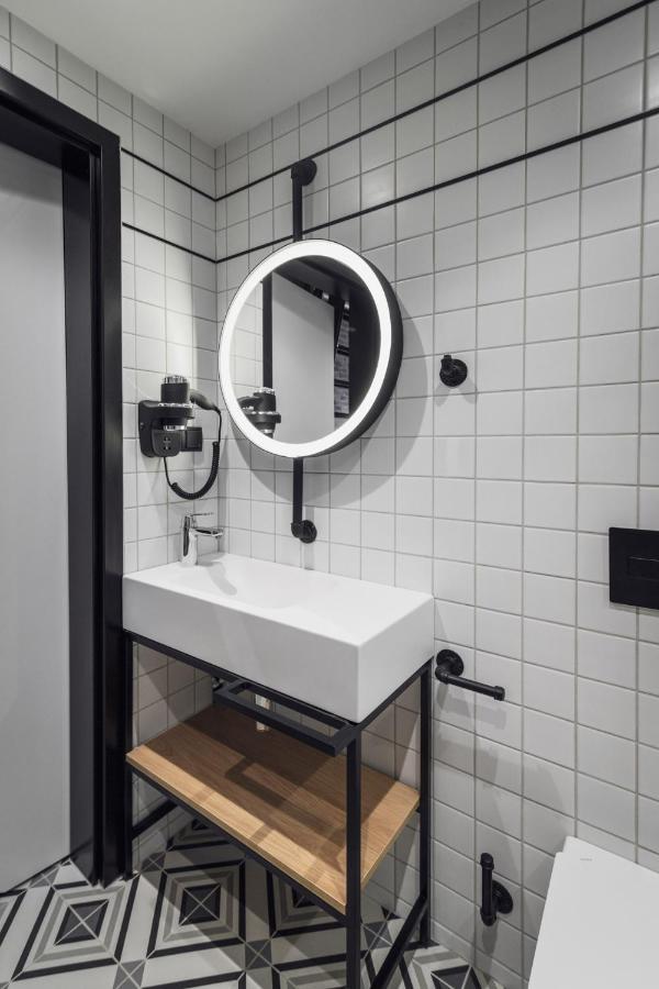 Montownia Lofts & Experience