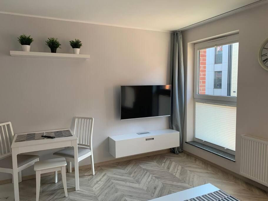 86b Angielska Grobla 5 - Srodmiescie Apartment