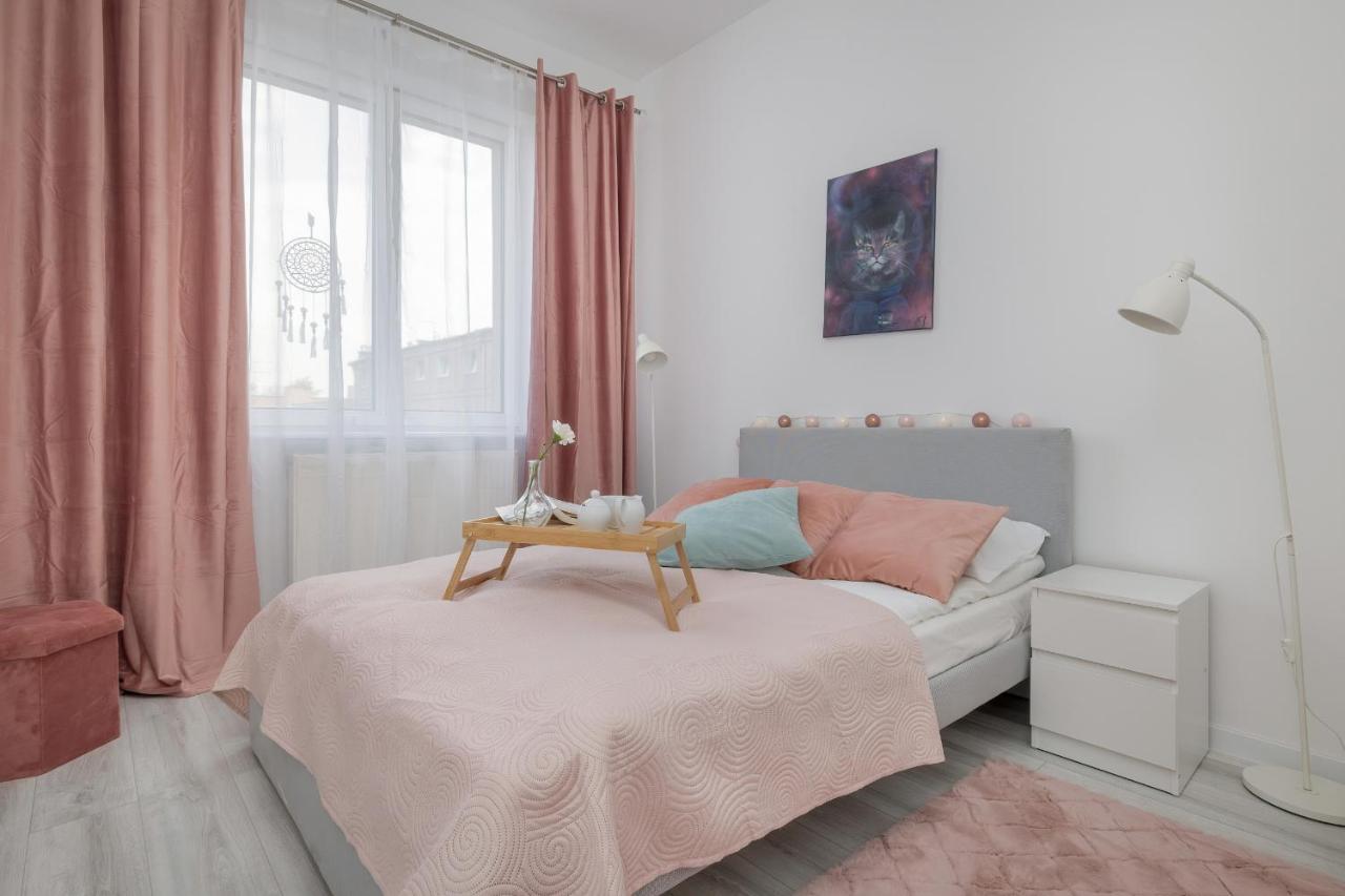 Spacious Grunwaldzka 77 Wrzeszcz By Renters *